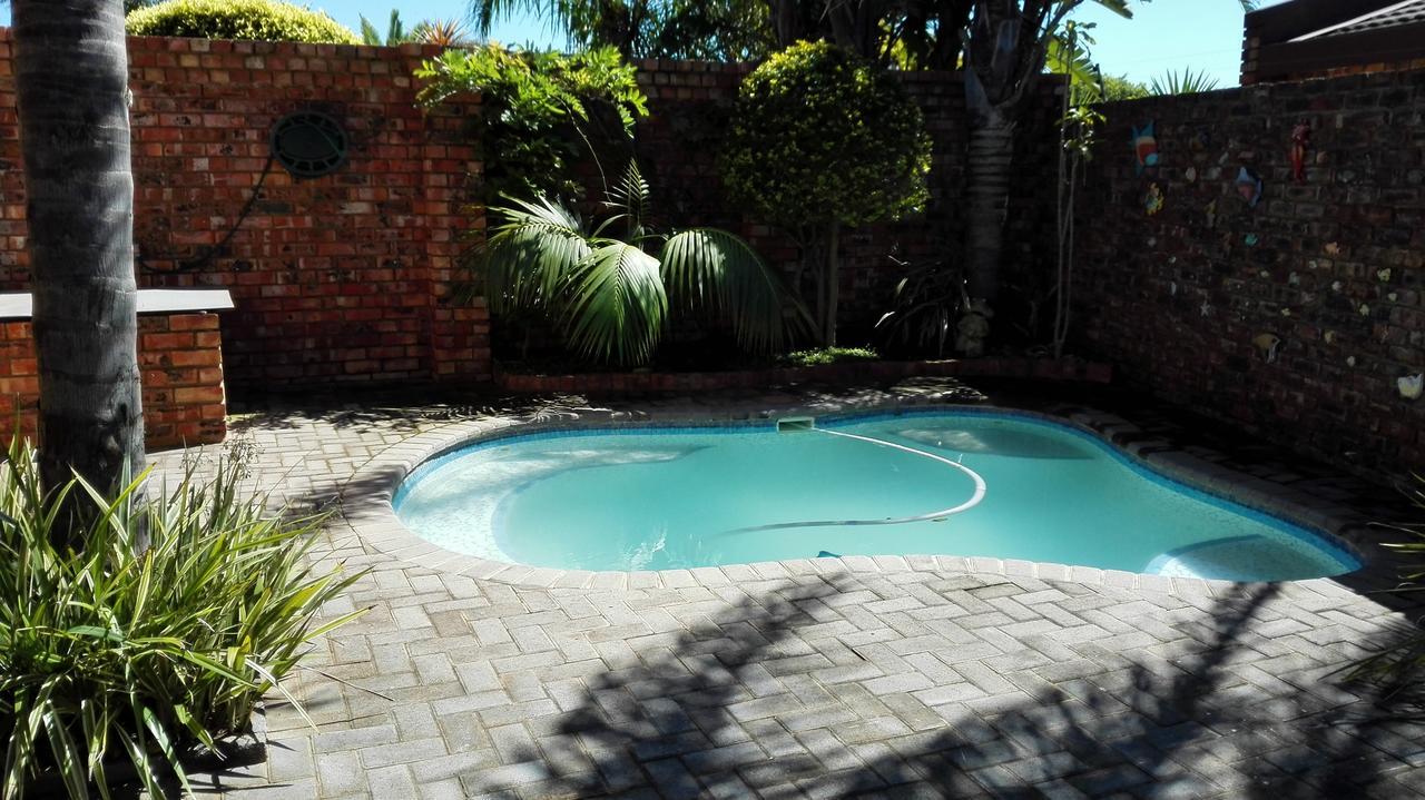 Humewood Home Stay Puerto Elizabeth Exterior foto